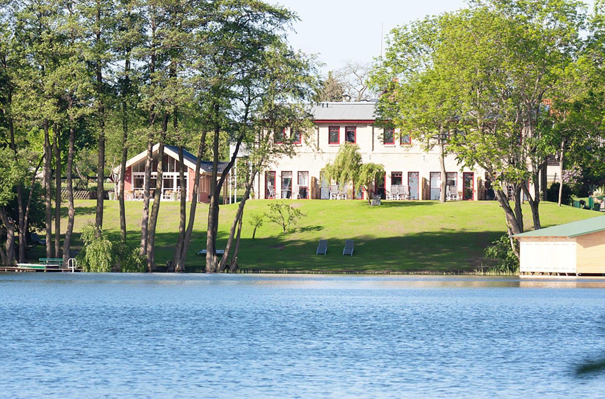 Kastanienhof Am Loppiner See Jabel Bagian luar foto